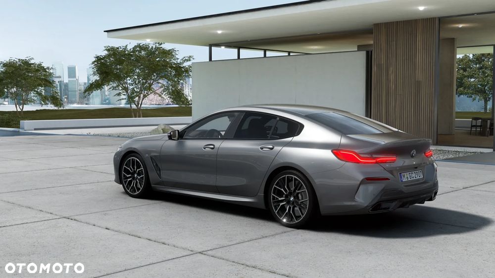 BMW Seria 8 - 2