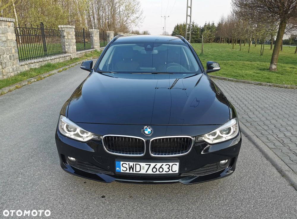 BMW Seria 3 320d xDrive - 8