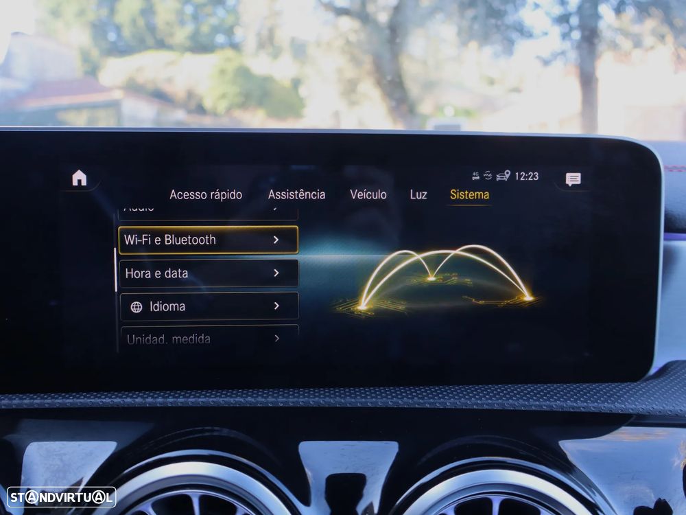 Mercedes-Benz CLA 180 d Shooting Brake AMG Line Aut. - 32