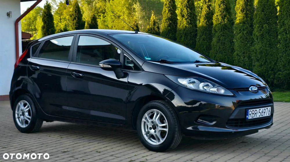 Ford Fiesta 1.4 Champions Edition - 13