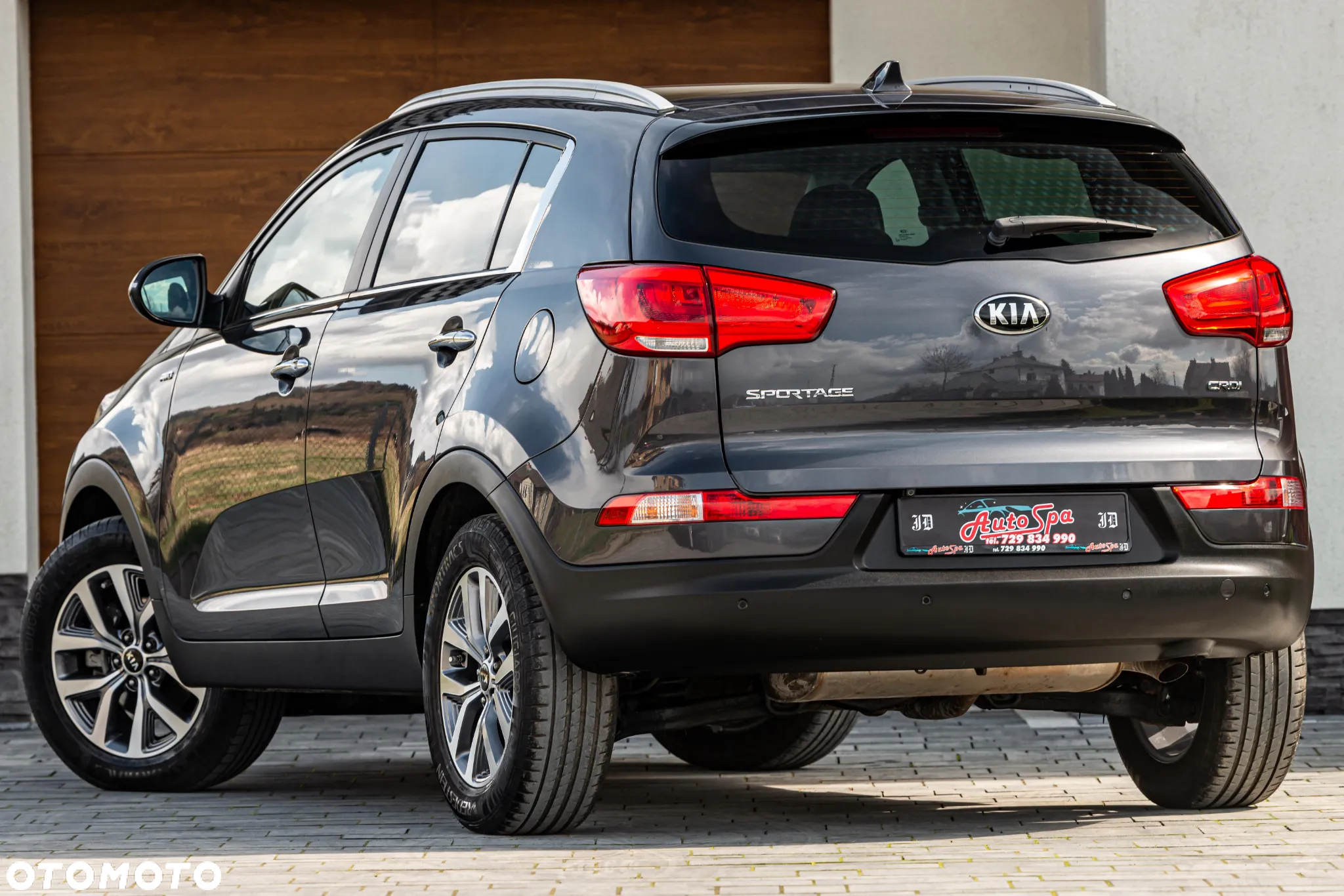Kia Sportage 2.0 CRDI 4WD Automatik Vision - 4