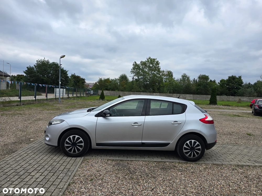 Renault Megane 1.5 dCi Color Edition - 9
