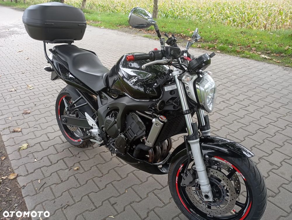 Yamaha FZ6 - 4