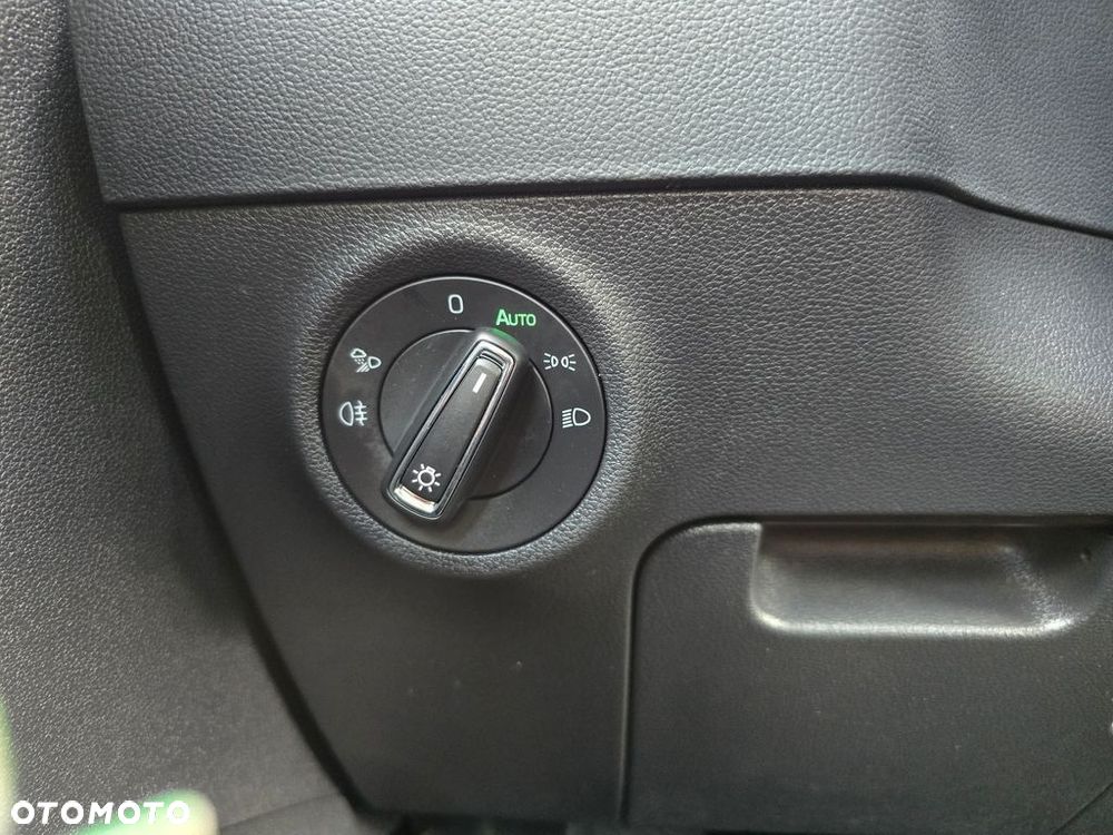 Skoda Karoq 1.5 TSI ACT Style DSG - 34