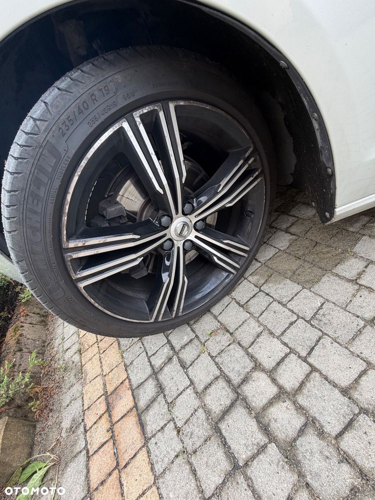 Volvo V60 B4 D Inscription - 14