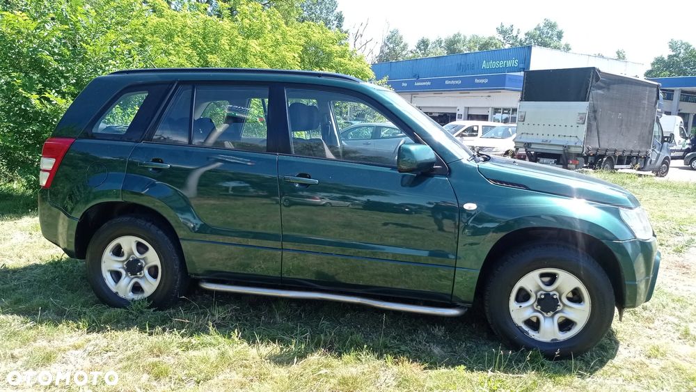 Suzuki Grand Vitara 2.0 Comfort - 7