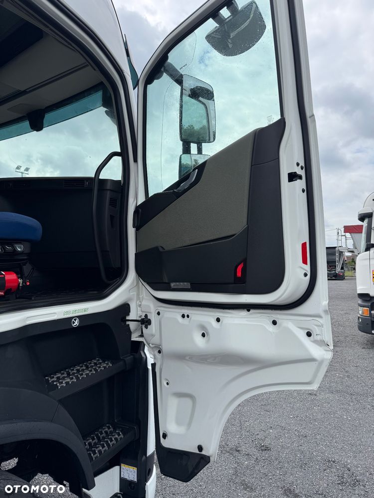 Volvo FH 500 / Automat / 2 Zbiorniki / Full Led / Euro 6 / I COOL Park / Super Stan / z Francji - 19