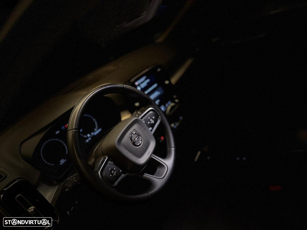 Volvo XC 40 T4 Recharge DKG Inscription Expression - 9