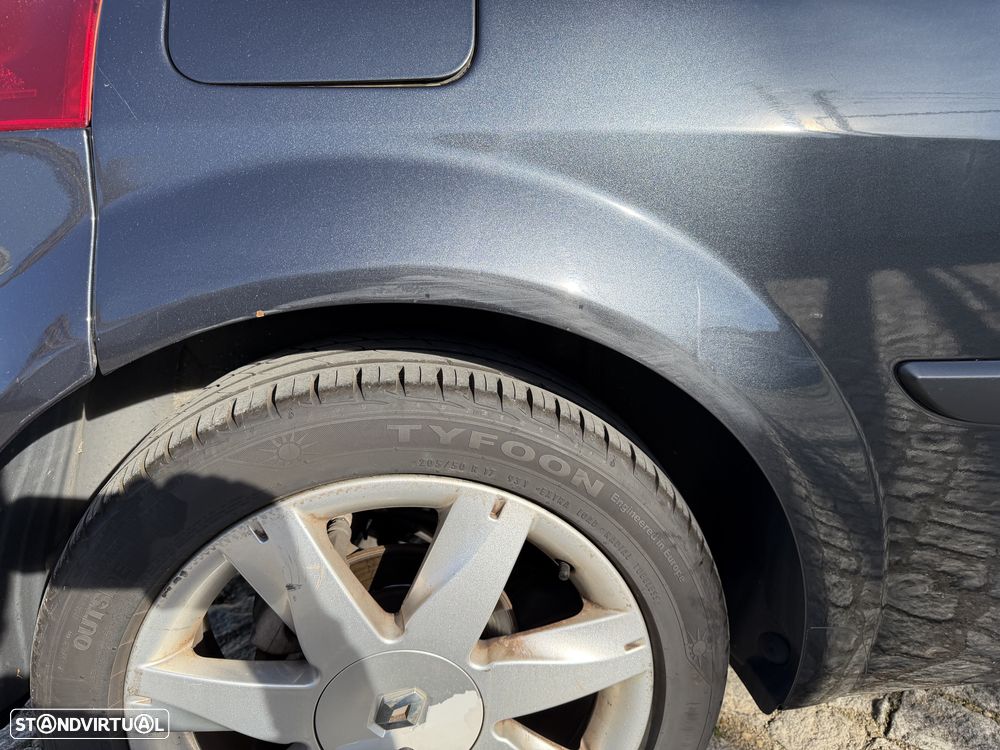 Renault Mégane - 5