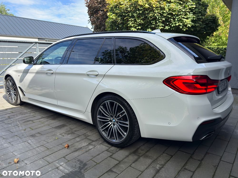 BMW Seria 5 530i xDrive M Sport sport - 9