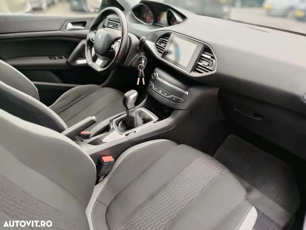 Peugeot 308 SW BlueHDi 100 Stop & Start Business-Line - 9