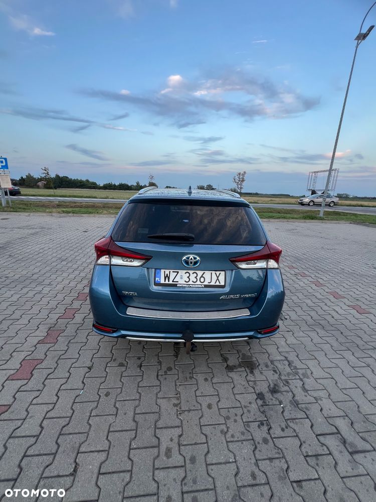 Toyota Auris - 4