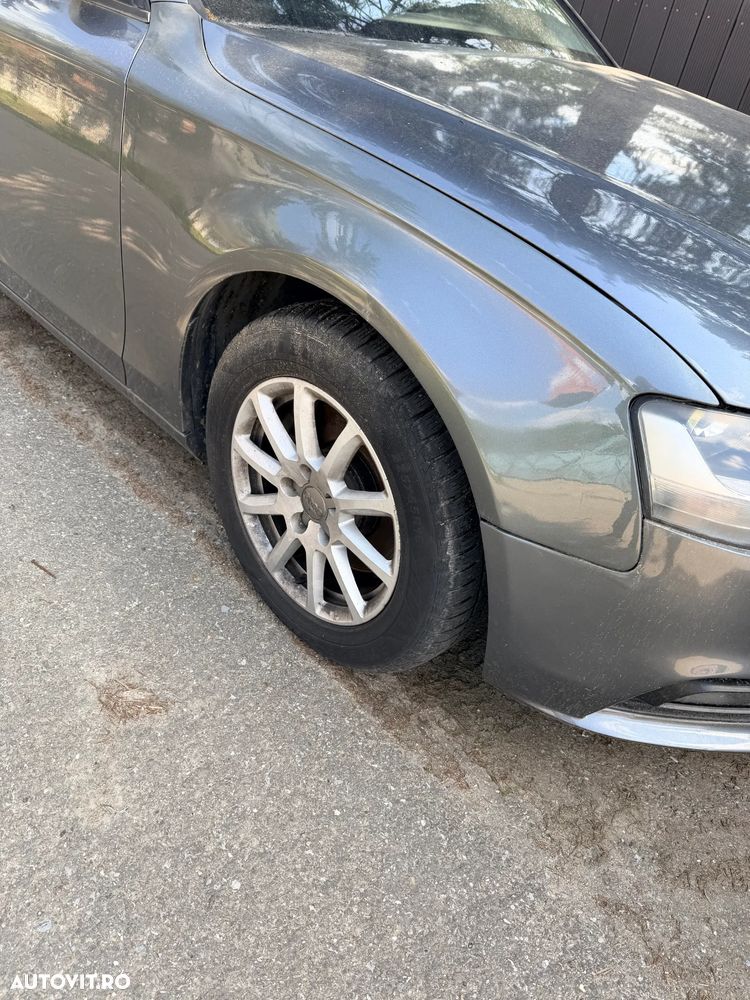 Audi A4 2.0 TDI DPF Ambiente - 3