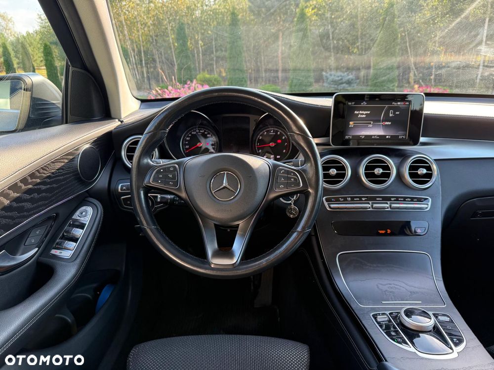 Mercedes-Benz GLC - 15