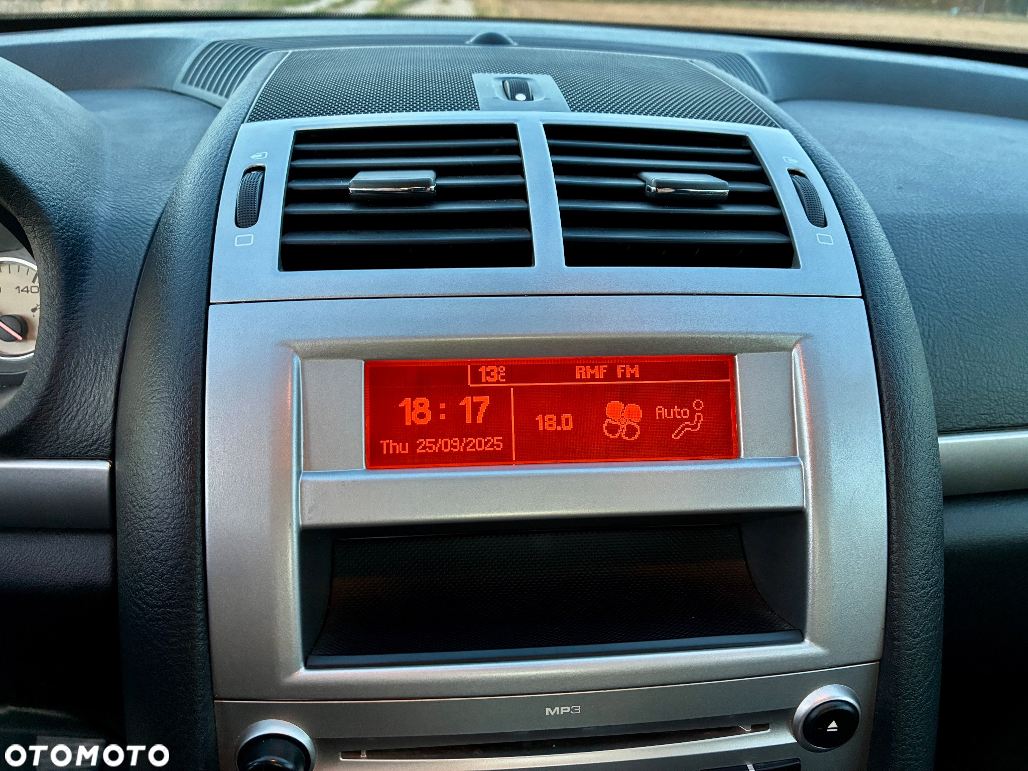 Peugeot 407 1.8 ST Komfort - 33