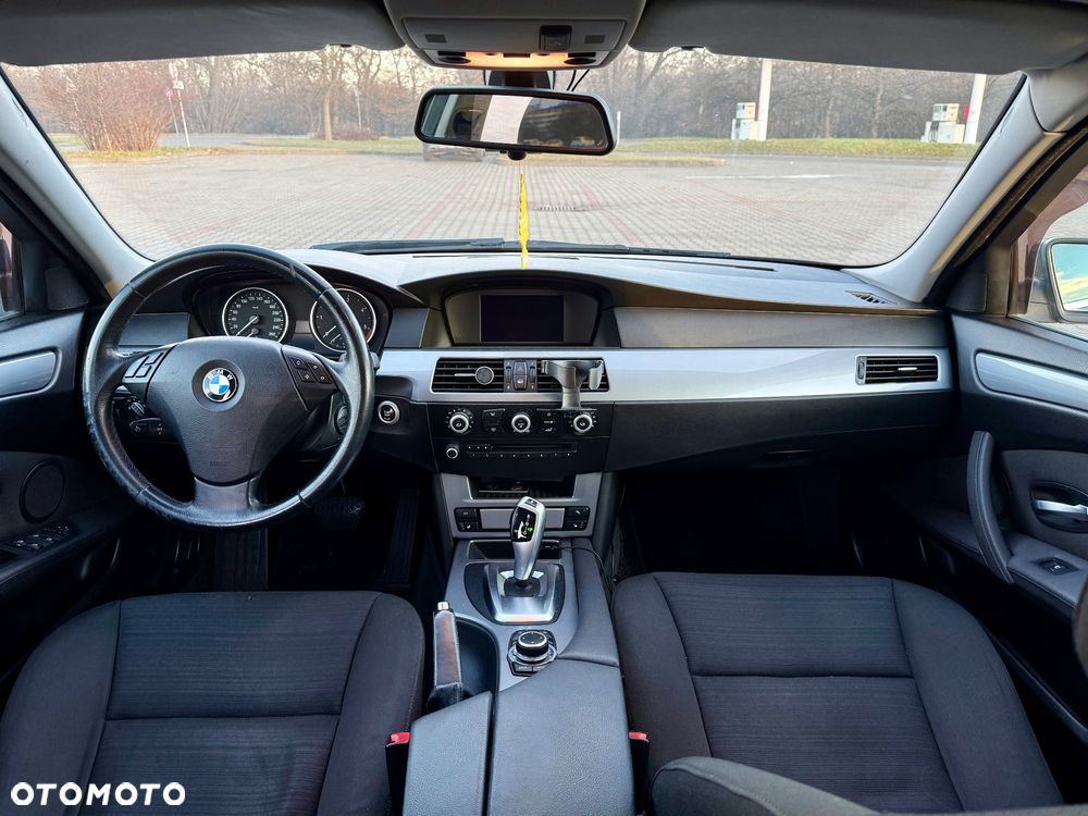 BMW Seria 5 520d Edition Fleet - 11