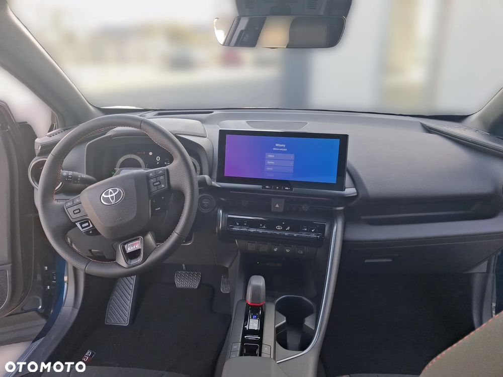 Toyota C-HR - 11