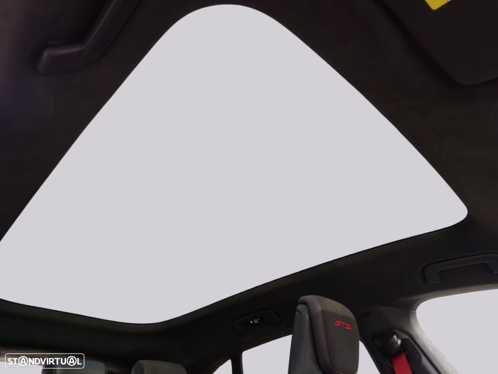 Porsche Taycan Sport Turismo - 11