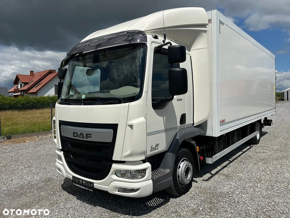 DAF / LF 12.230 / EURO 6 / KONTENER + WINDA / 16 PALET / KABINA SYPIALNA - 8