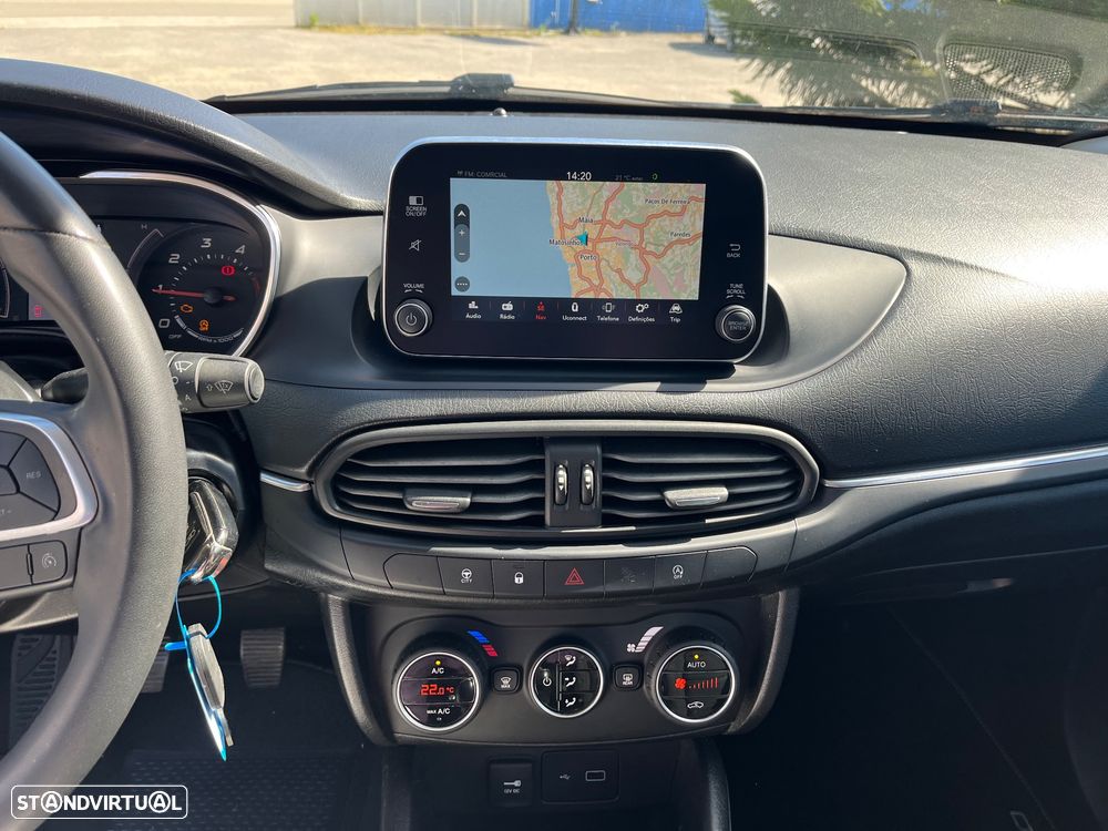 Fiat Tipo Station Wagon 1.3 M-Jet Lounge - 33