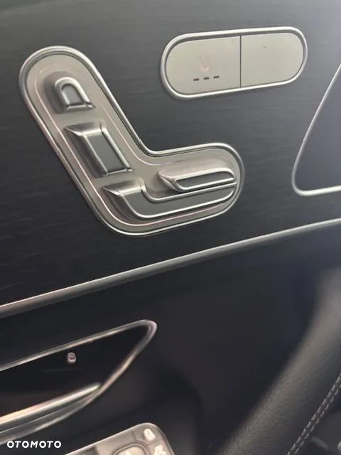 Mercedes-Benz GLE 300 d 4-Matic - 16