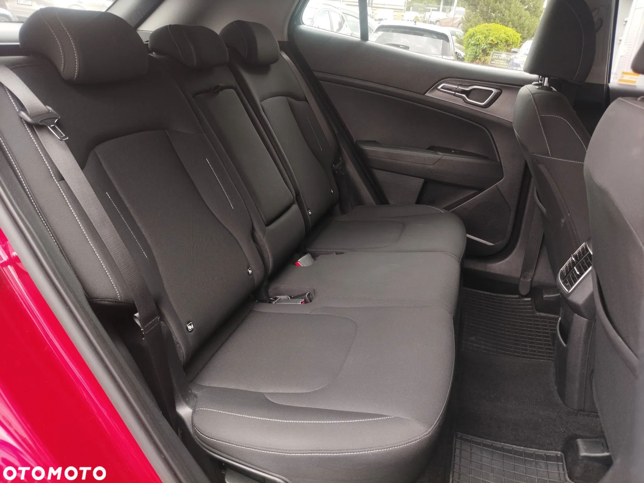 Kia Sportage - 16