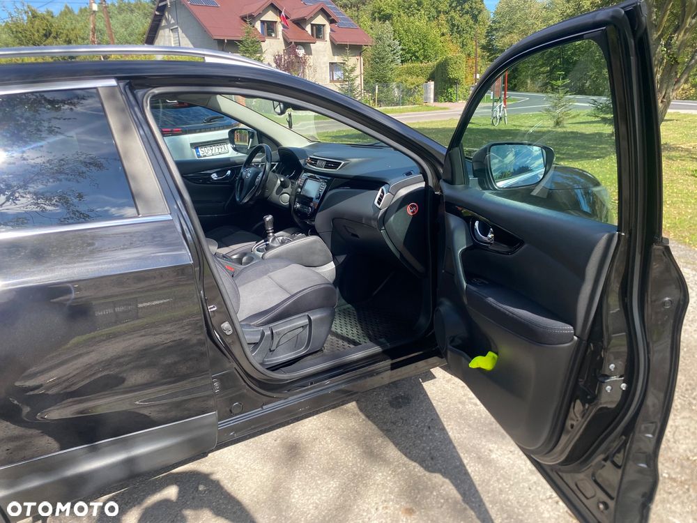 Nissan Qashqai 1.6 dCi DPF Start/Stop acenta - 16