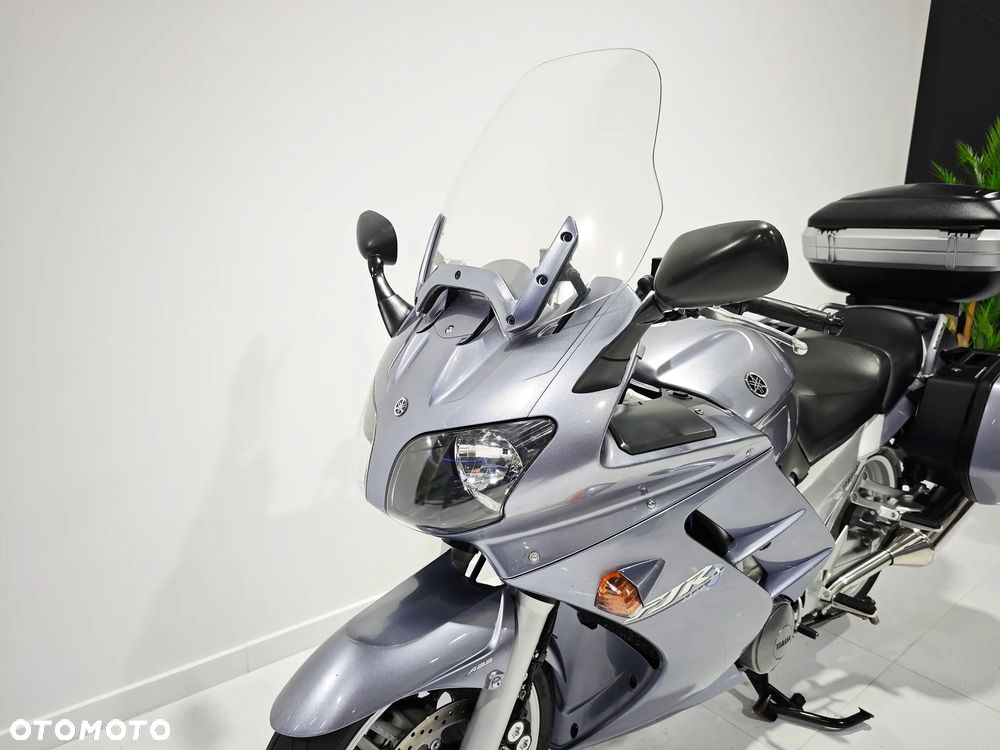 Yamaha FJR - 14