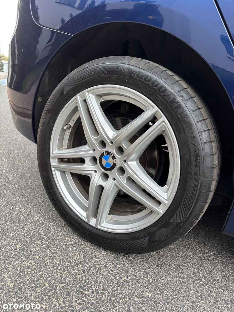BMW Seria 2 218d Sport-Aut Advantage - 34