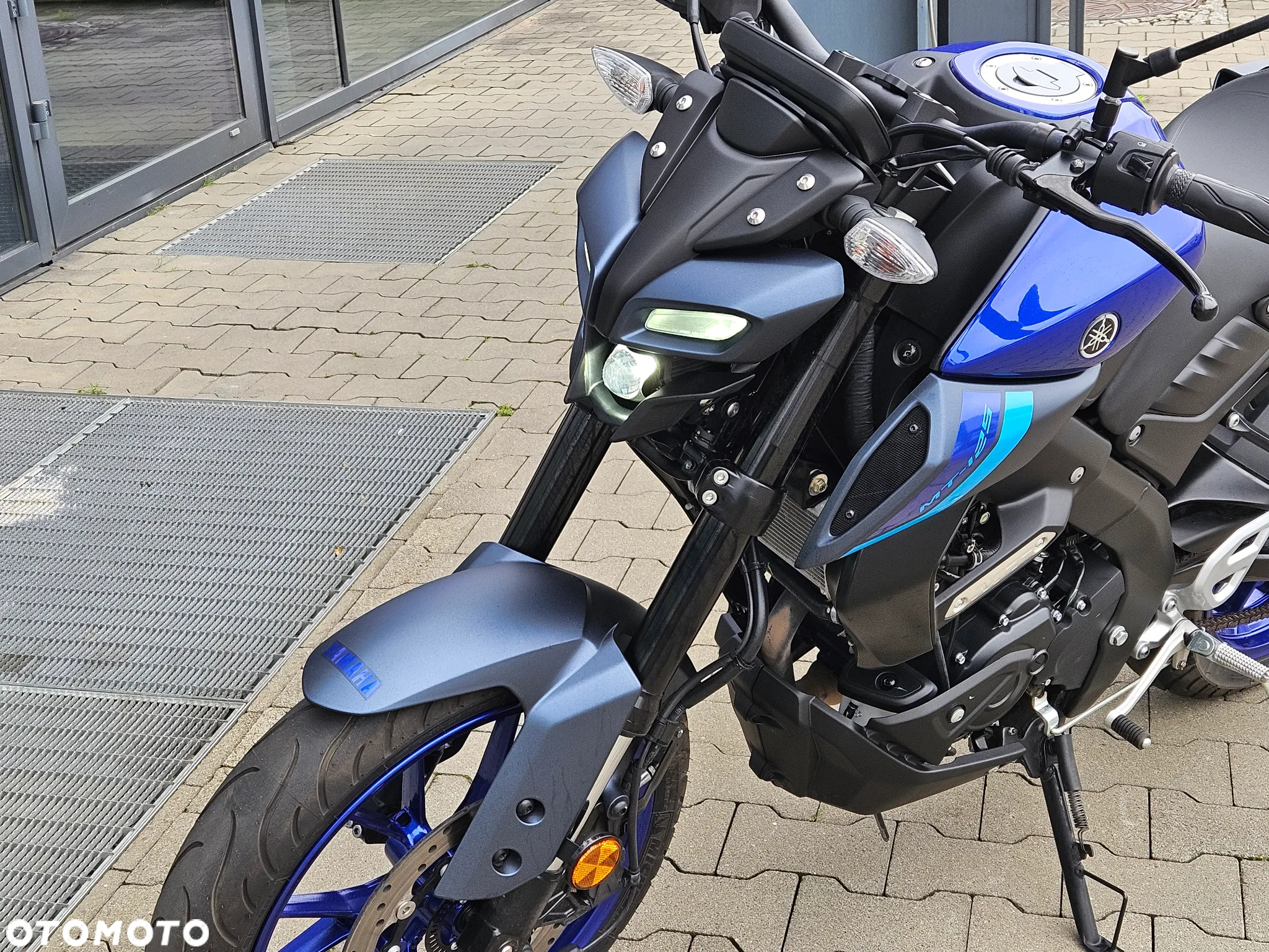 Yamaha MT - 17