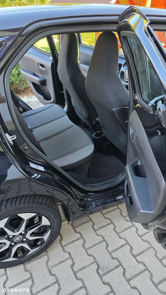 Toyota Aygo x-play club - 25