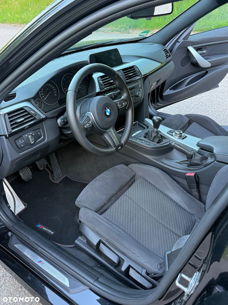 BMW Seria 3 318d DPF Edition Sport - 17