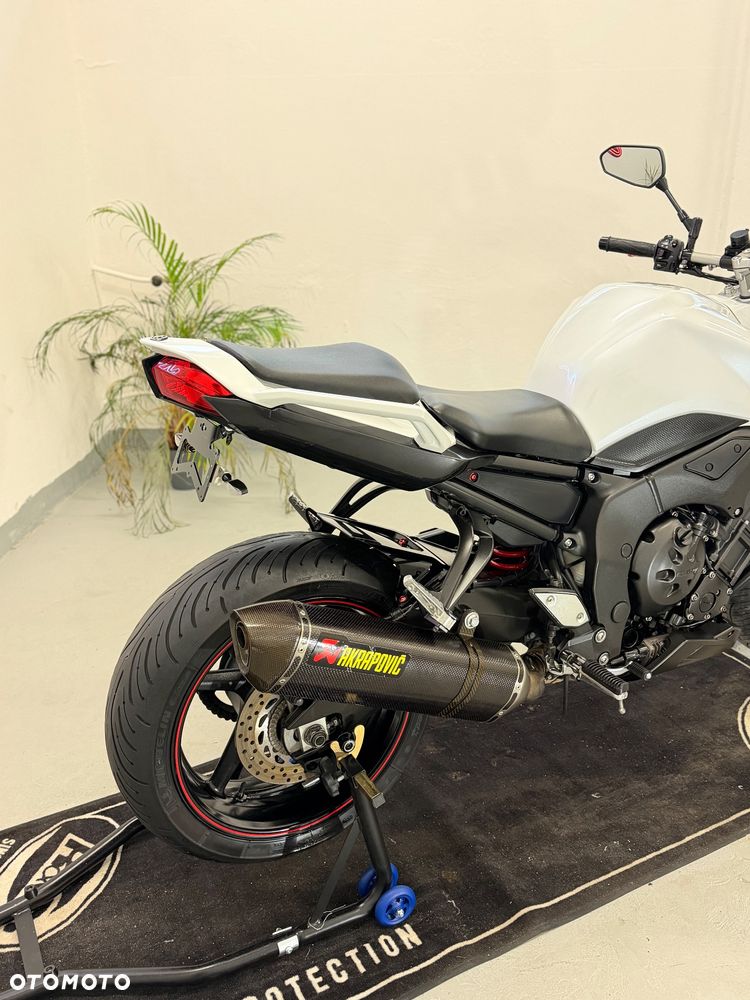 Yamaha FZ - 8