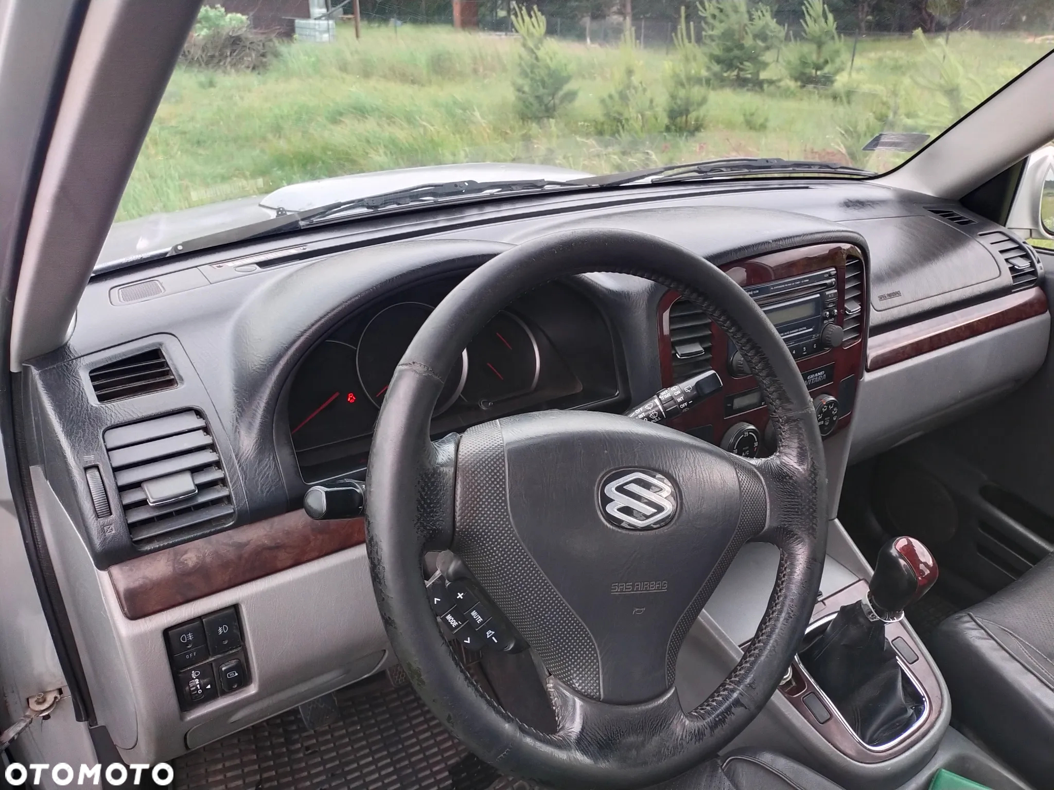 Suzuki Grand Vitara - 10
