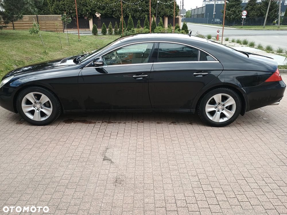 Mercedes-Benz CLS - 4