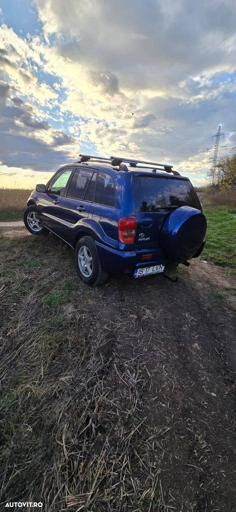 Toyota RAV4 D-4D 4x4 - 4