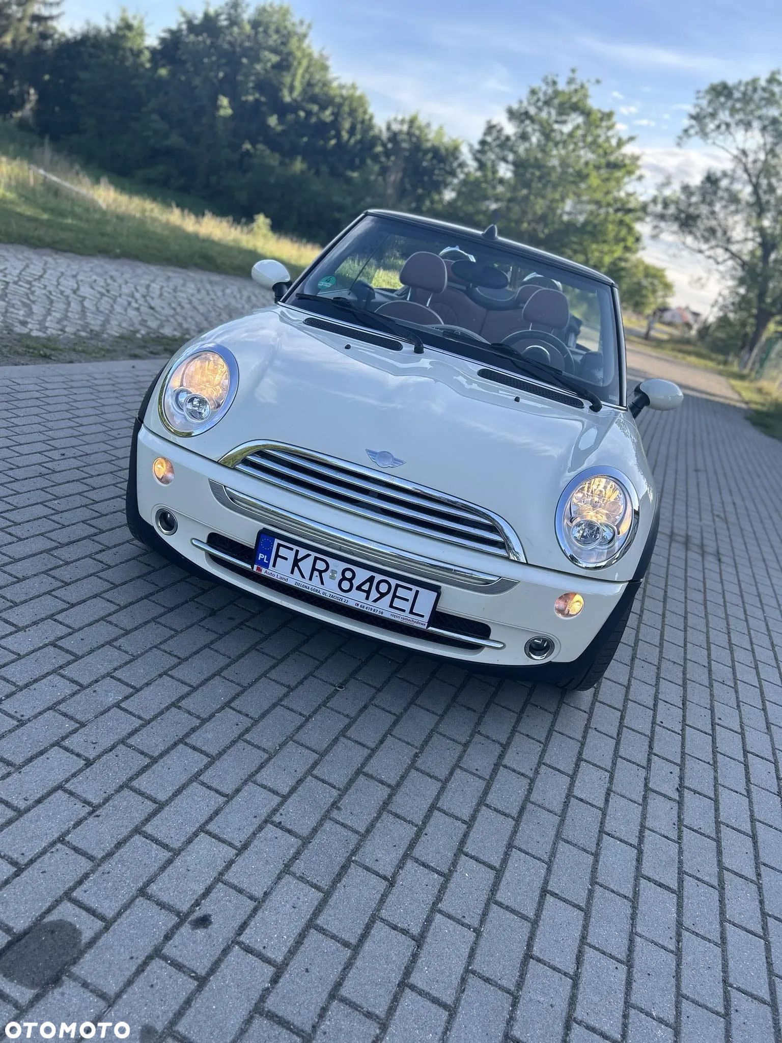 MINI Cooper Standard - 1