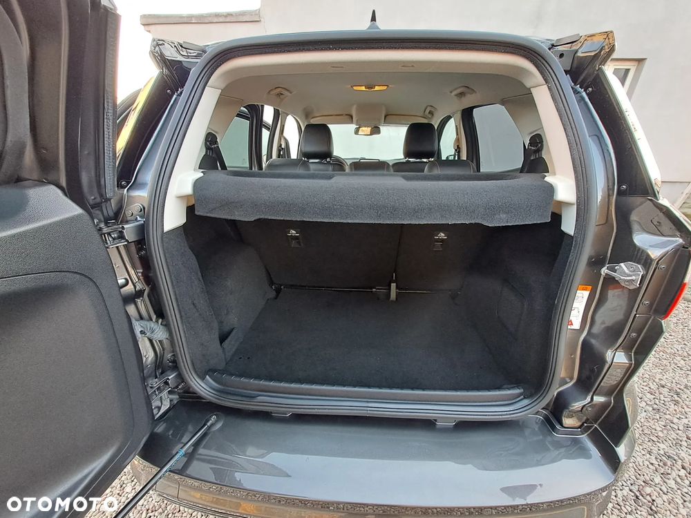 Ford EcoSport - 34