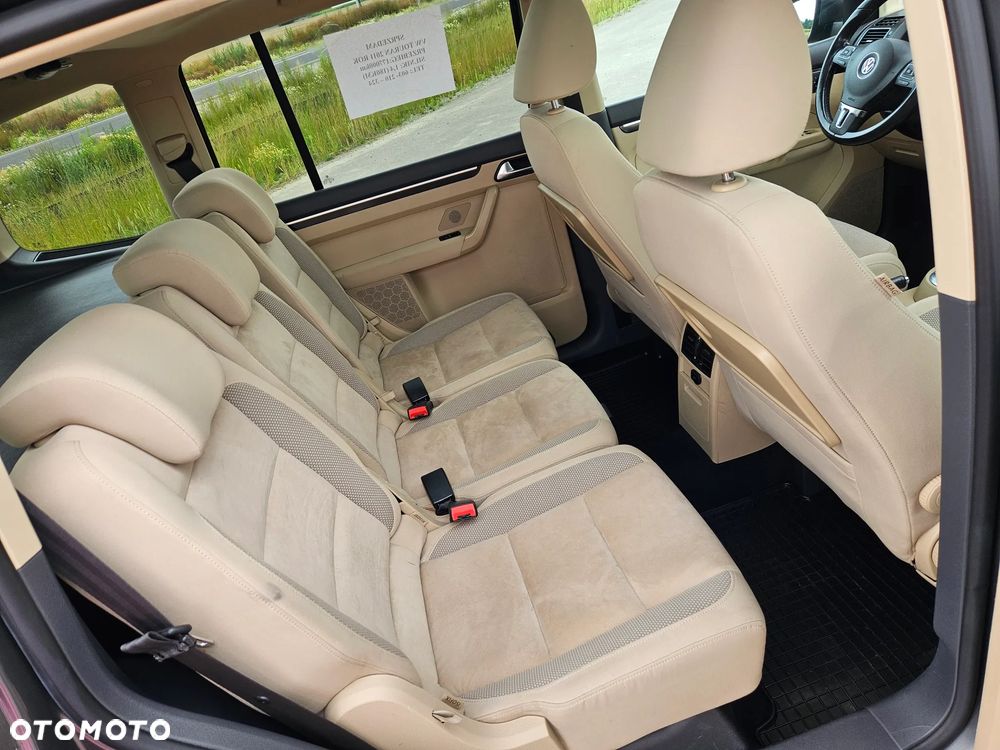 Volkswagen Touran 1.4 TSI DSG Highline - 13