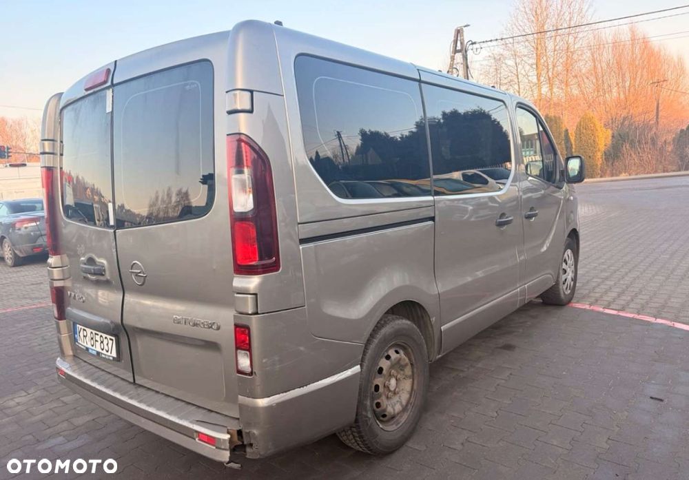 Opel VIVARO osobowy - 6