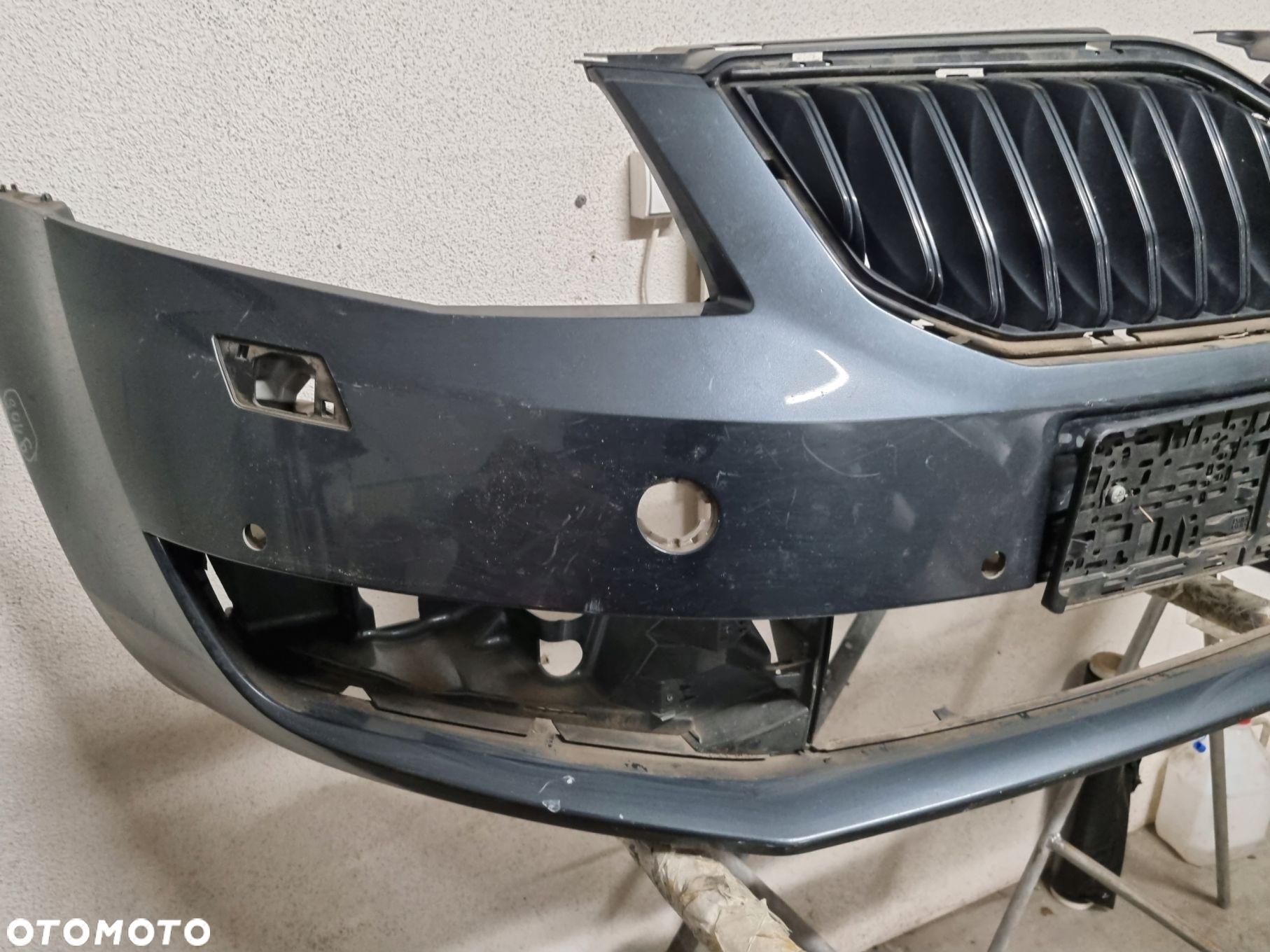 SKODA OCTAVIA ZDERZAK PRZÓD 5E0807221 - 6