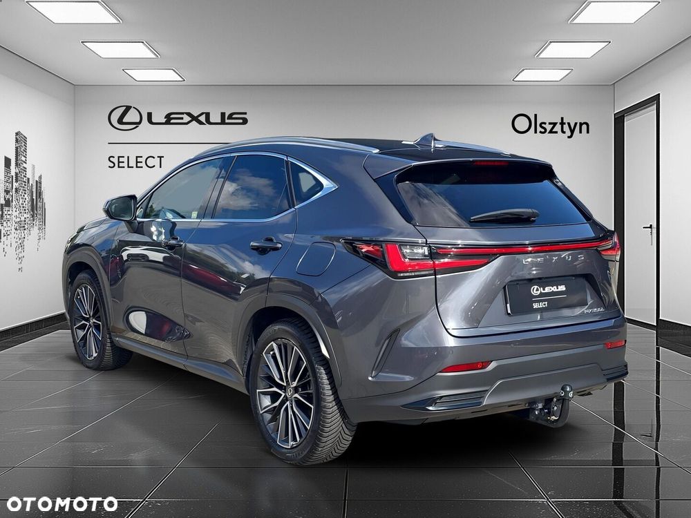 Lexus NX 350h Omotenashi AWD - 3