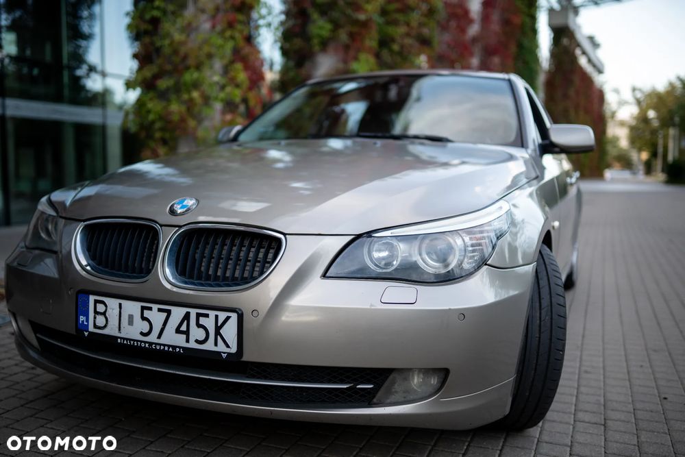 BMW Seria 5 520d - 2