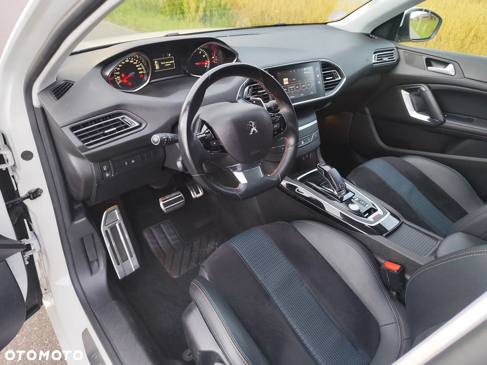 Peugeot 308 PureTech 130 GPF EAT8 Stop & Start Tech Edition - 30