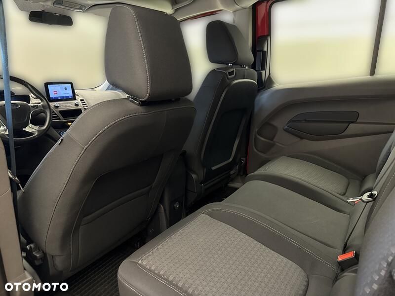 Ford Transit Connect - 18