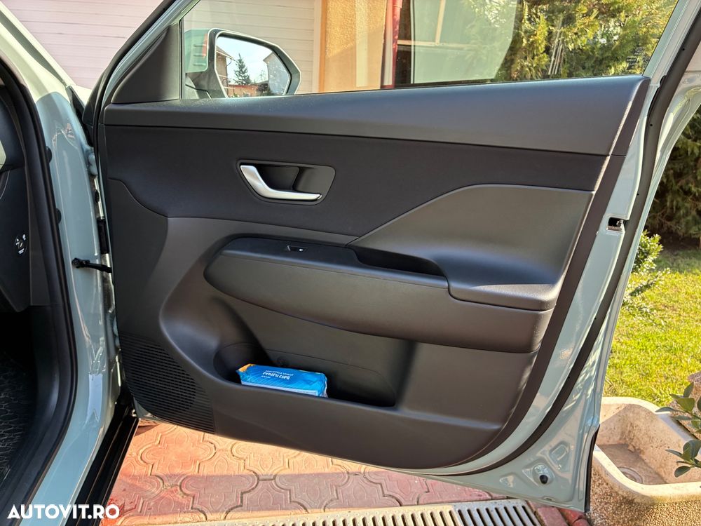 Hyundai KONA 1.0 T-GDI 120 CP 7DCT 2WD Premium+ - 10