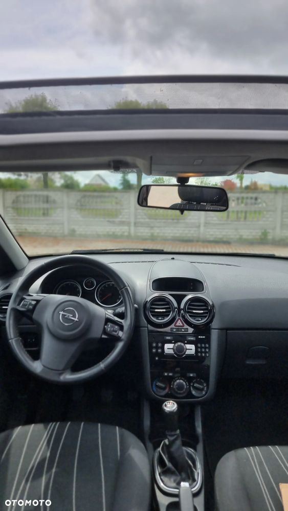 Opel Corsa 1.4 16V Edition 111 Jahre - 7