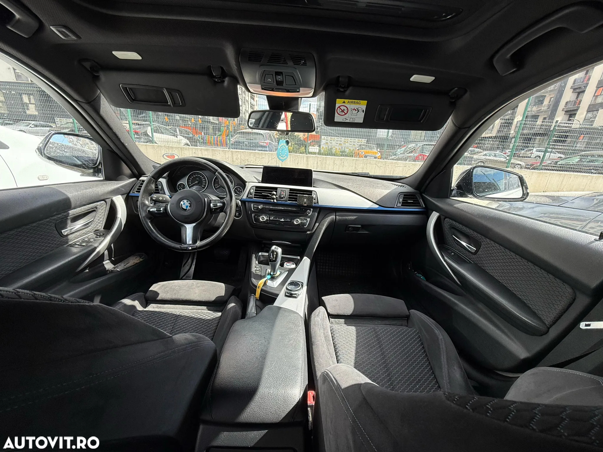 BMW Seria 3 - 16