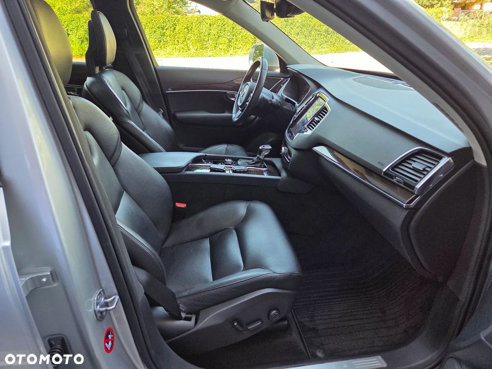 Volvo XC 90 T6 AWD Momentum 7os - 9
