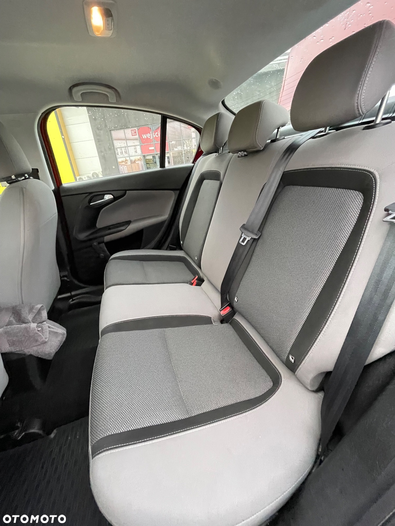 Fiat Tipo - 12